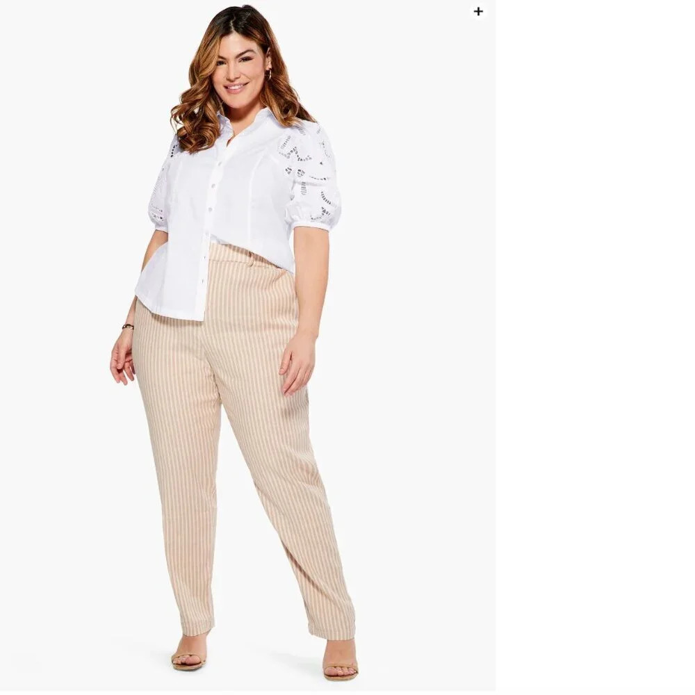 Nic+Zoe Eyelet Embroidered Puff Sleeve Cotton/Span Button Down Blouse - 1X - Picture 7 of 8